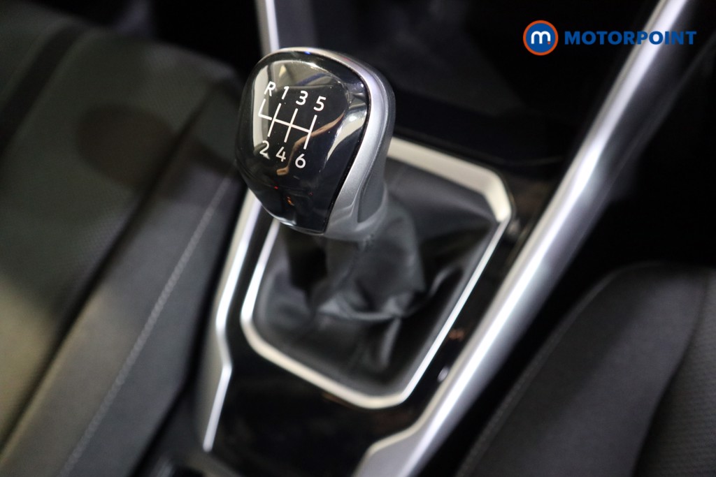 Volkswagen T-Roc Life Manual Petrol SUV - Stock Number (1579128) - 8th supplementary image