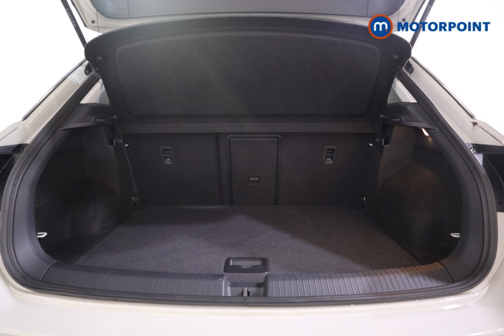 Volkswagen T-Roc Life Manual Petrol SUV - Stock Number (1579128) - 14th supplementary image