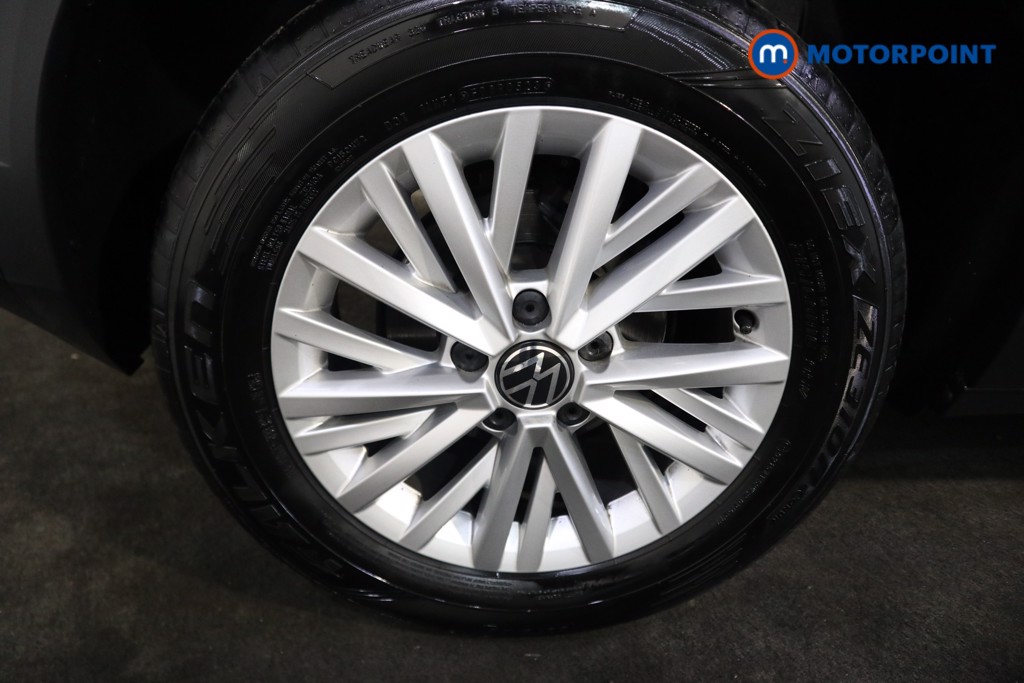 Volkswagen T-Roc Life Manual Petrol SUV - Stock Number (1579128) - 15th supplementary image