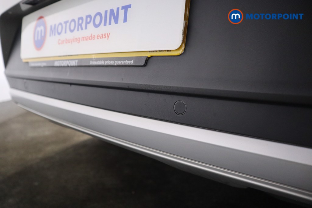 Volkswagen T-Roc Life Manual Petrol SUV - Stock Number (1579128) - 19th supplementary image