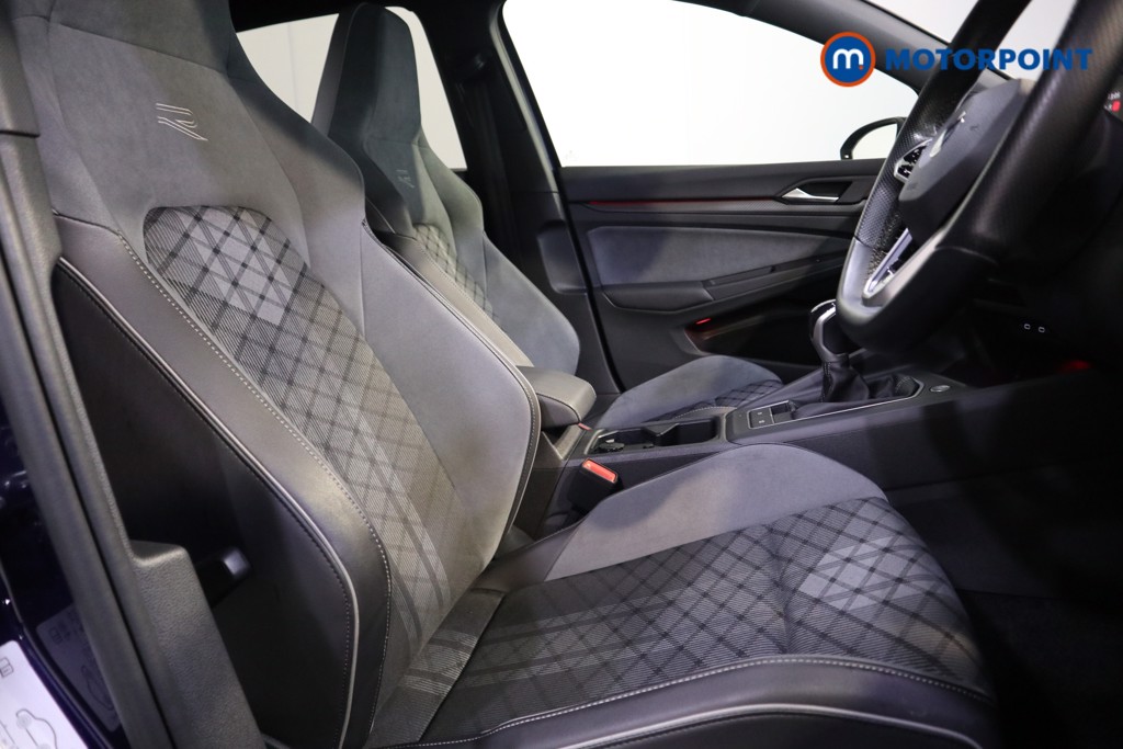 Volkswagen Golf R-Line Manual Petrol Hatchback - Stock Number (1579184) - 11th supplementary image