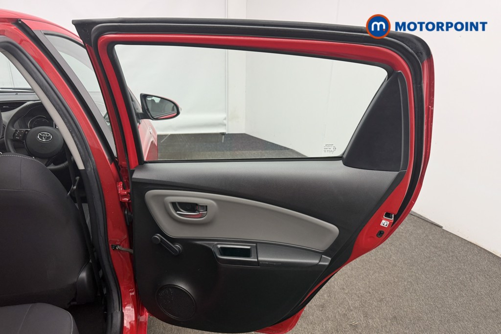 Toyota Yaris Icon Tech Automatic Petrol-Electric Hybrid Hatchback - Stock Number (1579203) - 15th supplementary image