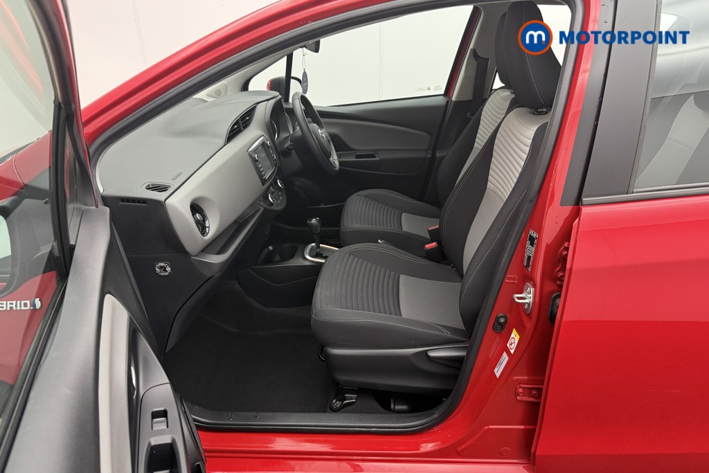 Toyota Yaris Icon Tech Automatic Petrol-Electric Hybrid Hatchback - Stock Number (1579203) - 1st supplementary image