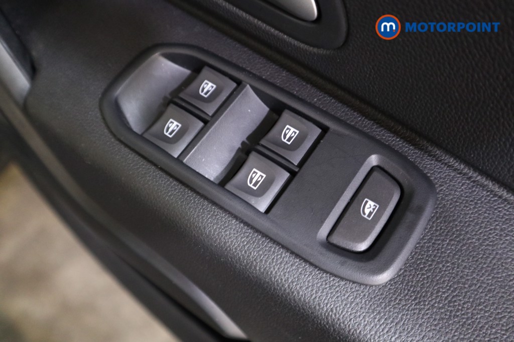 Dacia Duster Expression Manual Petrol SUV - Stock Number (1579210) - 9th supplementary image