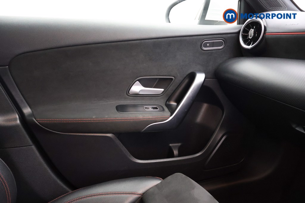 Mercedes-Benz A Class Amg Line Manual Petrol Hatchback - Stock Number (1579319) - 7th supplementary image