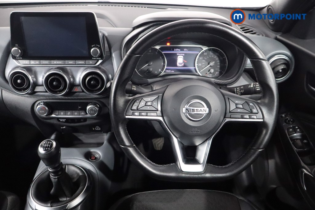 Nissan Juke N-Connecta Manual Petrol SUV - Stock Number (1579494) - 3rd supplementary image