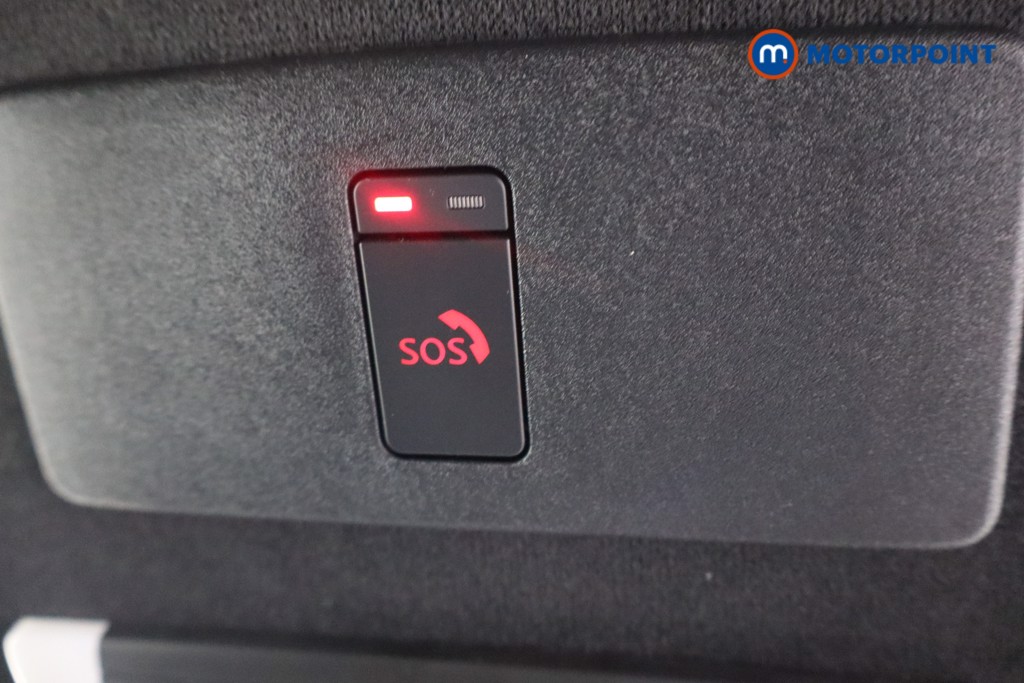 Nissan Juke N-Connecta Manual Petrol SUV - Stock Number (1579494) - 21st supplementary image