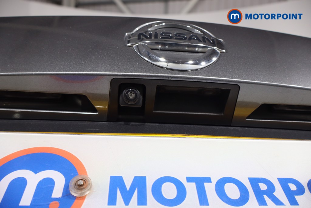 Nissan Juke N-Connecta Manual Petrol SUV - Stock Number (1579494) - 34th supplementary image