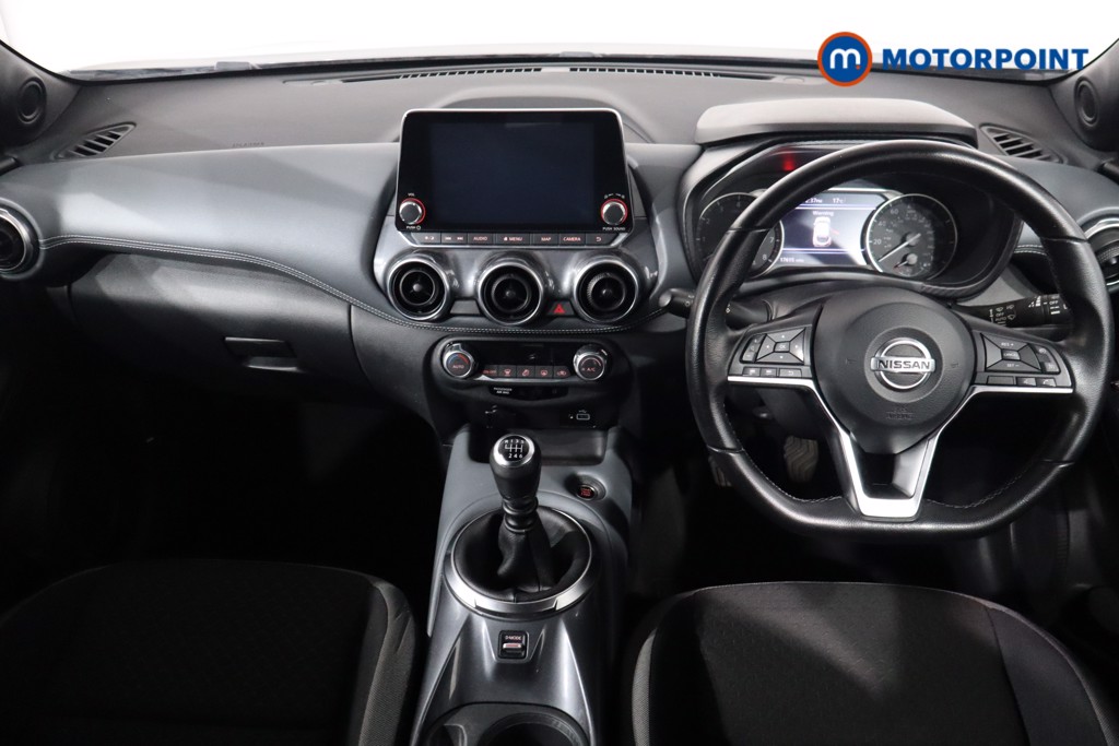 Nissan Juke N-Connecta Manual Petrol SUV - Stock Number (1579494) - 1st supplementary image