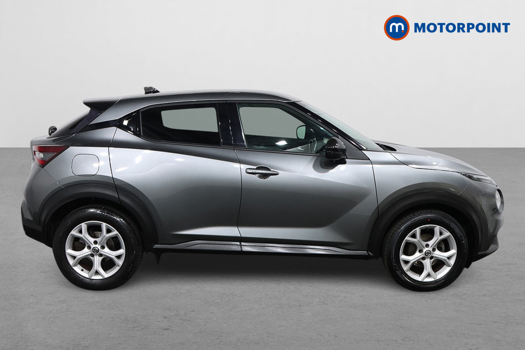 Nissan Juke N-Connecta Manual Petrol SUV - Stock Number (1579494) - Drivers side