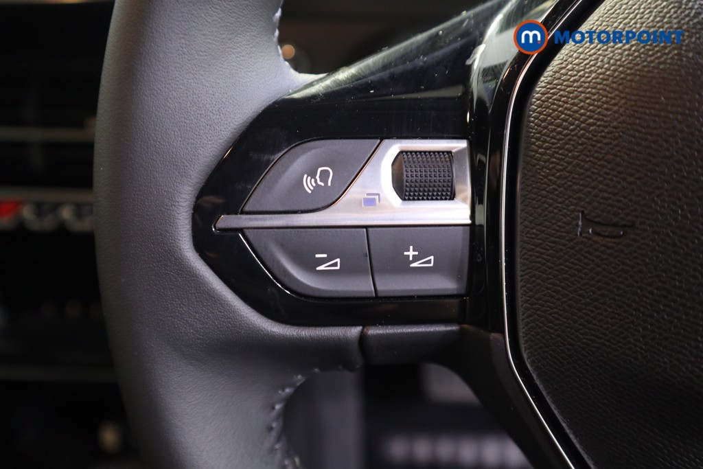 Peugeot 208 Style Automatic Electric Hatchback - Stock Number (1579714) - 5th supplementary image