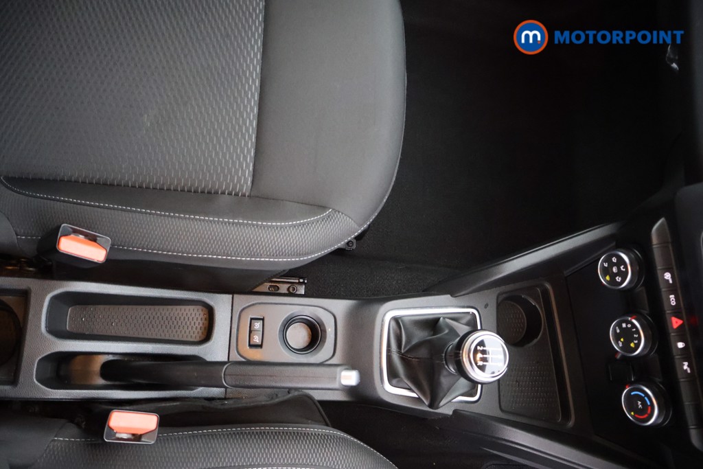Dacia Duster Comfort Manual Petrol SUV - Stock Number (1579762) - 8th supplementary image