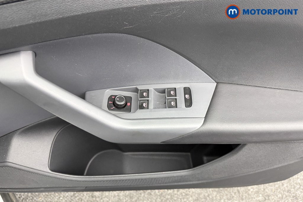 Volkswagen T-Cross R-Line Automatic Petrol SUV - Stock Number (1579764) - 21st supplementary image