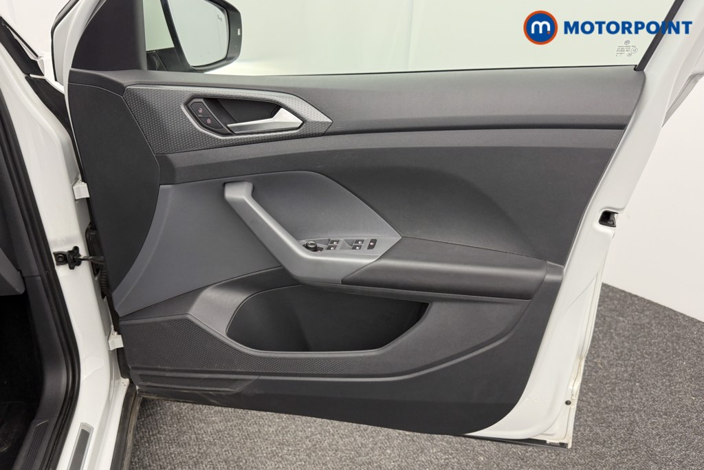 Volkswagen T-Cross R-Line Automatic Petrol SUV - Stock Number (1579764) - 22nd supplementary image