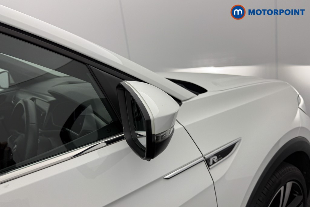 Volkswagen T-Cross R-Line Automatic Petrol SUV - Stock Number (1579764) - 23rd supplementary image