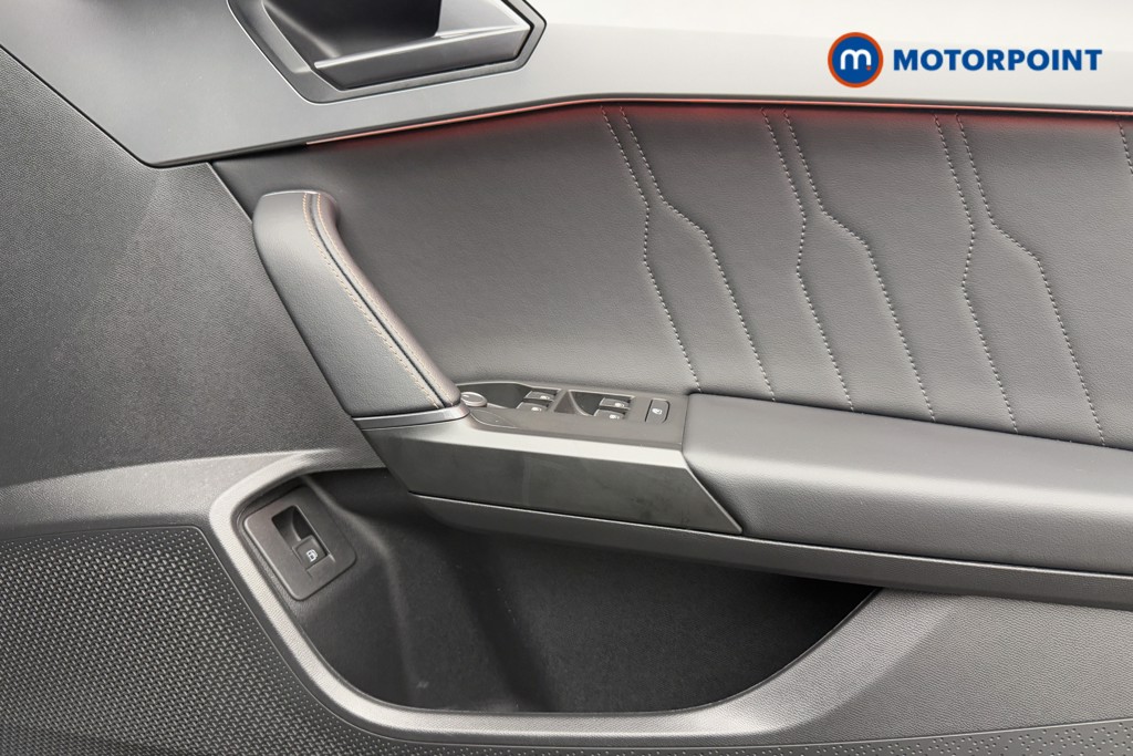 Cupra Leon VZ3 Automatic Petrol Plug-In Hybrid Hatchback - Stock Number (1579784) - 19th supplementary image