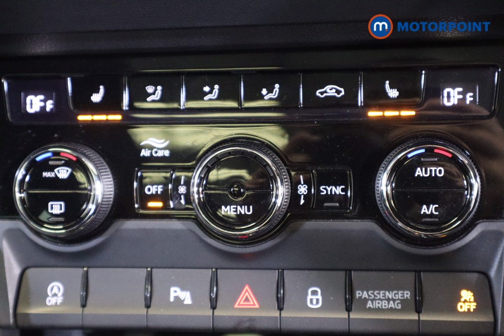 Skoda Karoq Sport Line Automatic Petrol SUV - Stock Number (1579941) - 23rd supplementary image