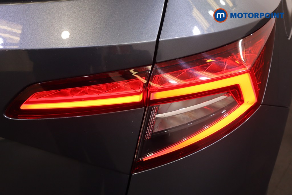 Skoda Karoq Sport Line Automatic Petrol SUV - Stock Number (1579941) - 35th supplementary image