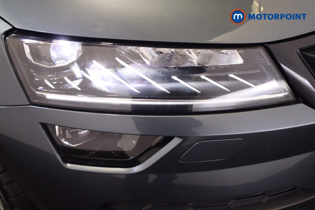 Skoda Karoq Sport Line Automatic Petrol SUV - Stock Number (1579941) - 37th supplementary image