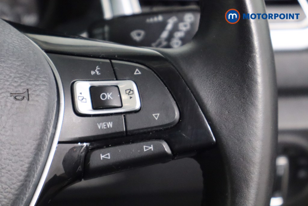 Volkswagen T-Roc Active Manual Petrol SUV - Stock Number (1579942) - 8th supplementary image