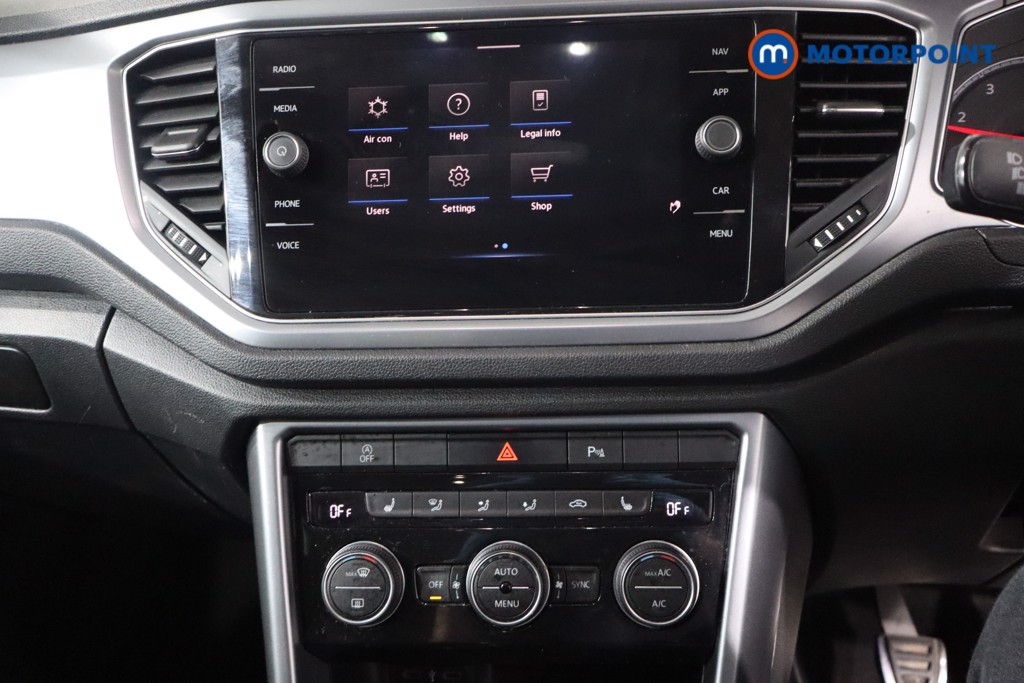 Volkswagen T-Roc Active Manual Petrol SUV - Stock Number (1579942) - 16th supplementary image