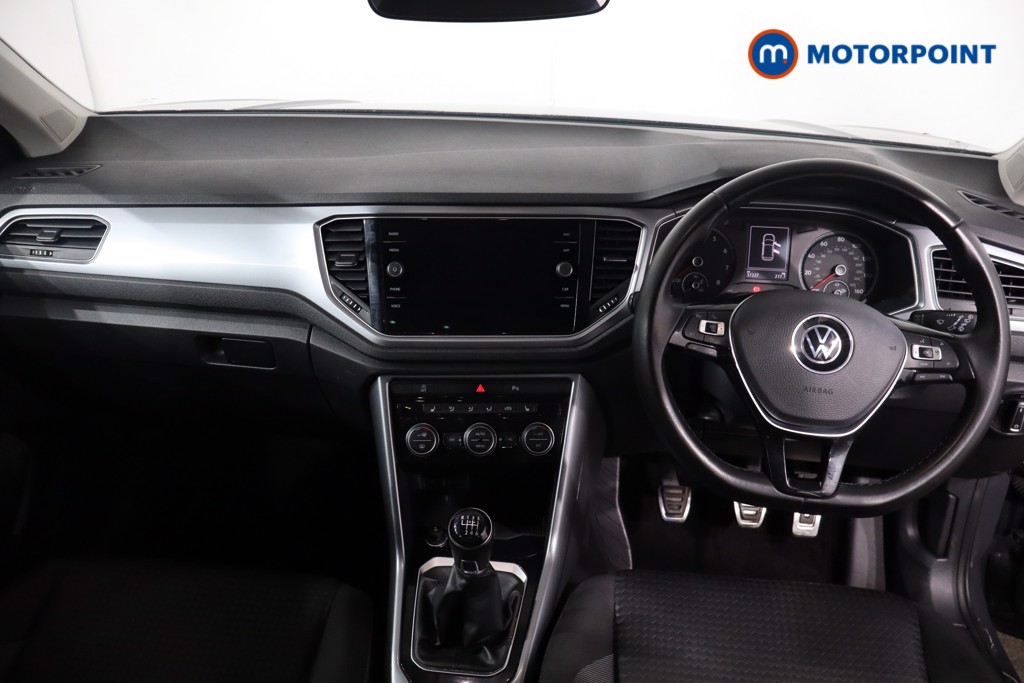Volkswagen T-Roc Active Manual Petrol SUV - Stock Number (1579942) - 1st supplementary image