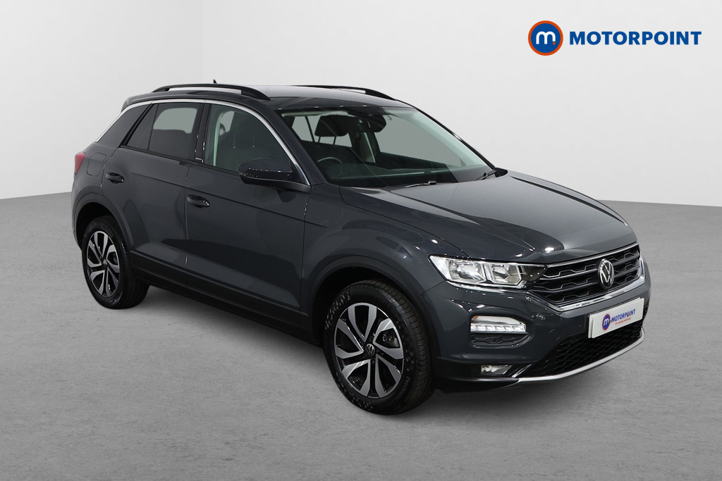 Volkswagen T-Roc Active Manual Petrol SUV - Stock Number (1579942) - Drivers side front corner