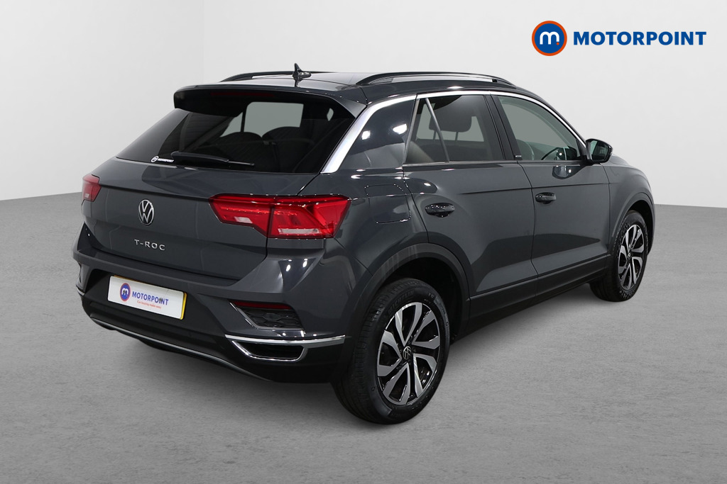 Volkswagen T-Roc Active Manual Petrol SUV - Stock Number (1579942) - Drivers side rear corner
