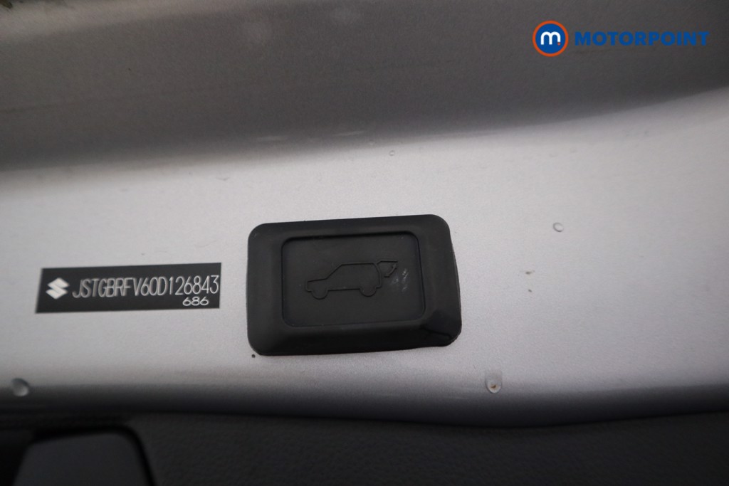 Suzuki Across 2.5 Phev E-Four 5Dr Cvt Automatic Petrol Plug-In Hybrid SUV - Stock Number (1580124) - 15th supplementary image