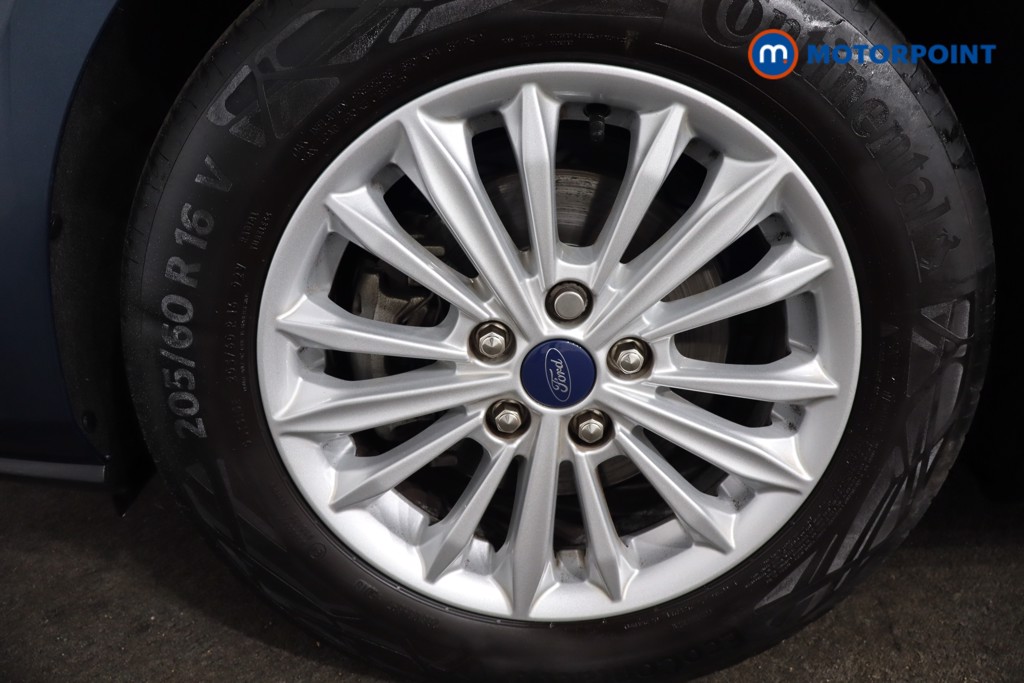 Ford Focus Titanium Manual Petrol Hatchback - Stock Number (1580145) - 11th supplementary image