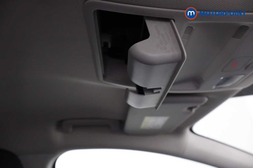 Ford Focus Titanium Manual Petrol Hatchback - Stock Number (1580145) - 21st supplementary image