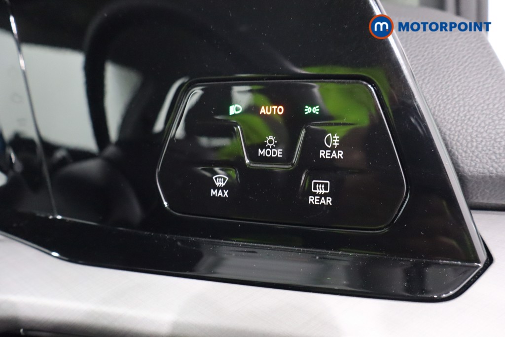 Volkswagen Golf Life Manual Petrol Hatchback - Stock Number (1580258) - 18th supplementary image