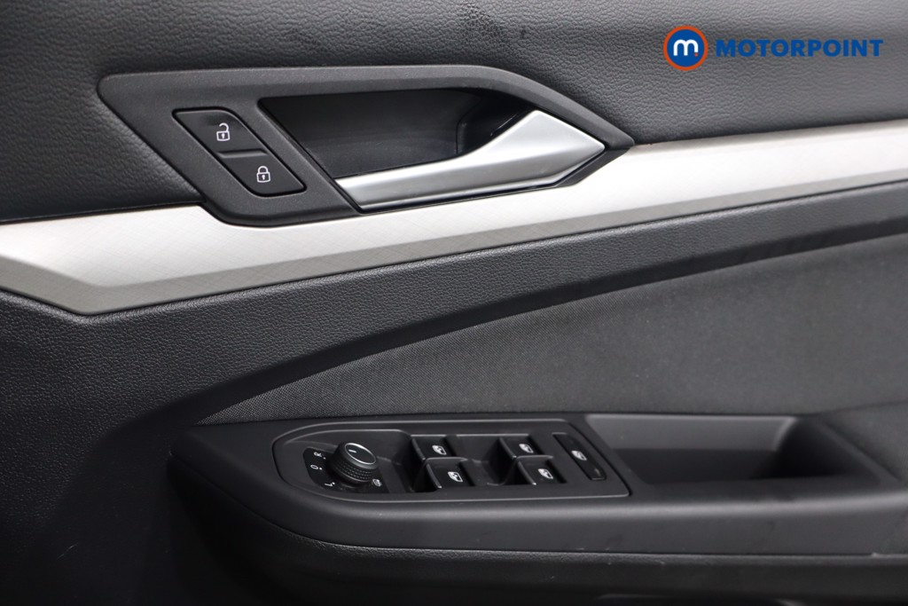 Volkswagen Golf Life Manual Petrol Hatchback - Stock Number (1580258) - 19th supplementary image