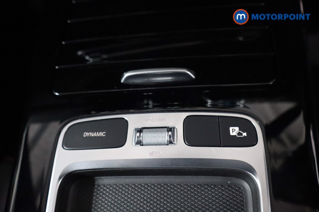 Mercedes-Benz A Class Amg Line Automatic Petrol Hatchback - Stock Number (1580363) - 21st supplementary image