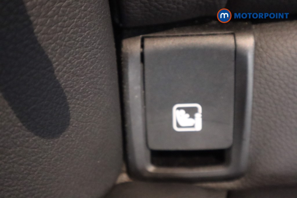 BMW 2 Series M Sport Automatic Diesel Saloon - Stock Number (1580376) - 28th supplementary image
