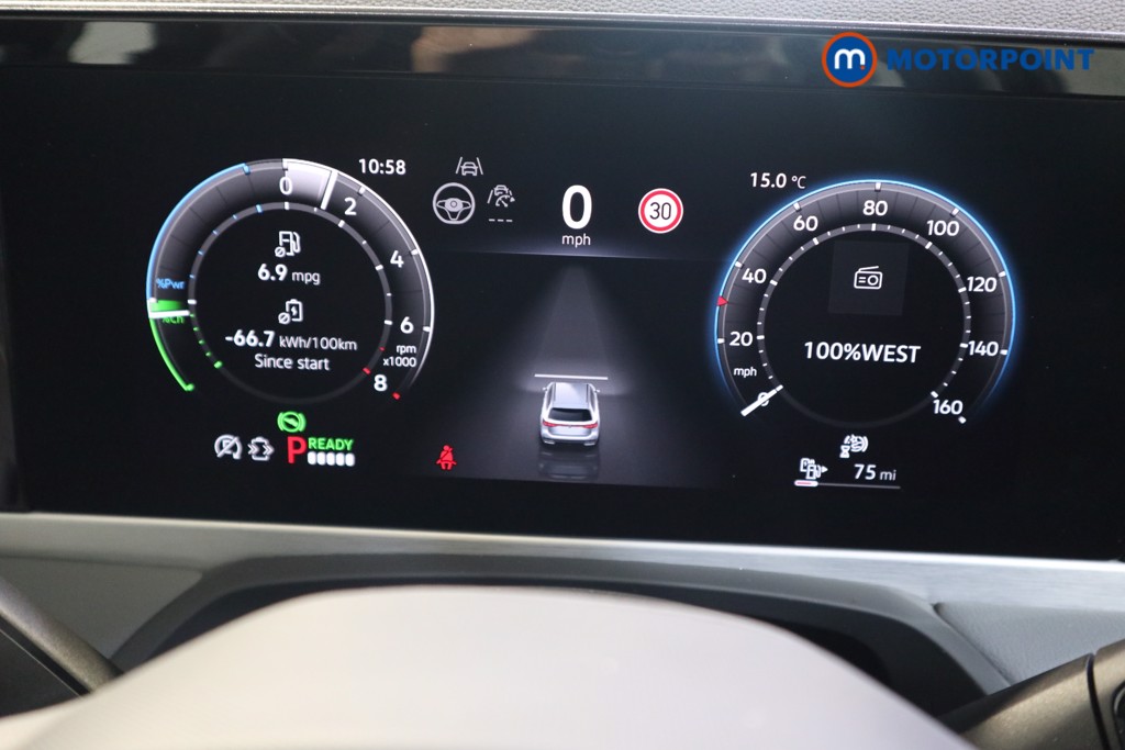 Volkswagen Passat Life Automatic Petrol Plug-In Hybrid Estate - Stock Number (1580439) - 5th supplementary image
