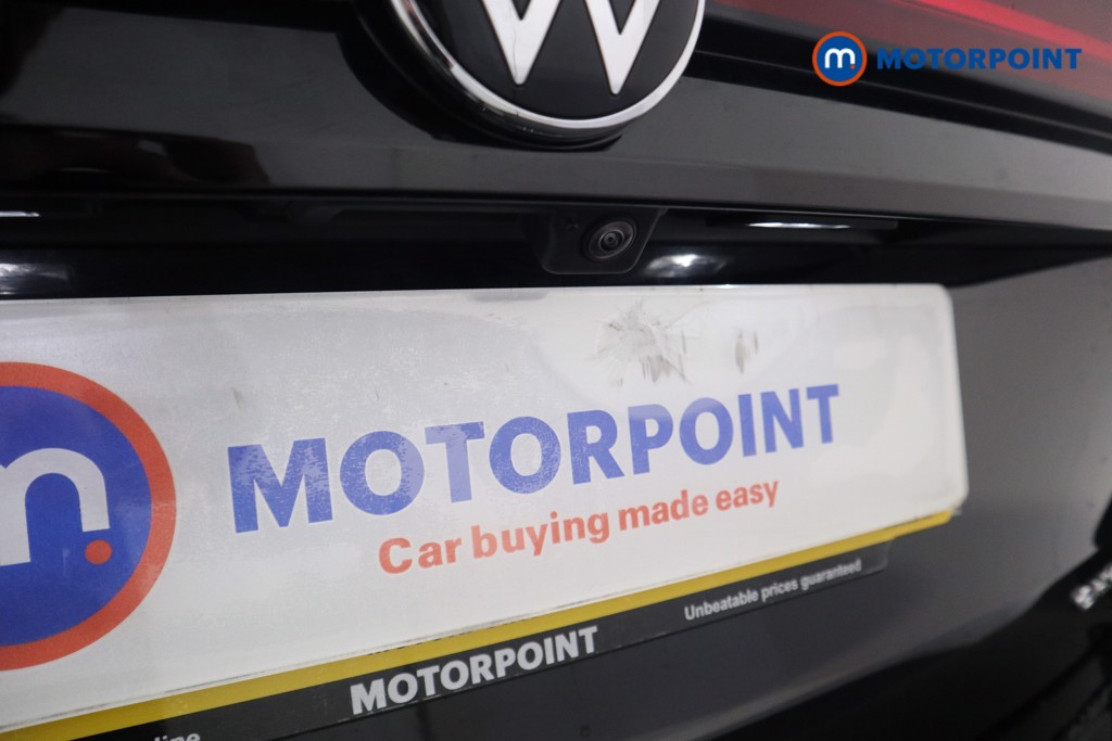 Volkswagen Passat Life Automatic Petrol Plug-In Hybrid Estate - Stock Number (1580439) - 20th supplementary image