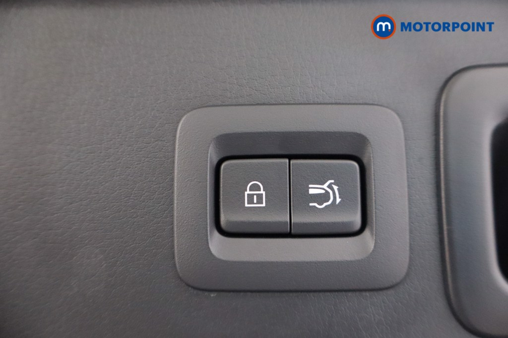 Mazda Cx-30 Sport Lux Manual Petrol SUV - Stock Number (1580851) - 39th supplementary image