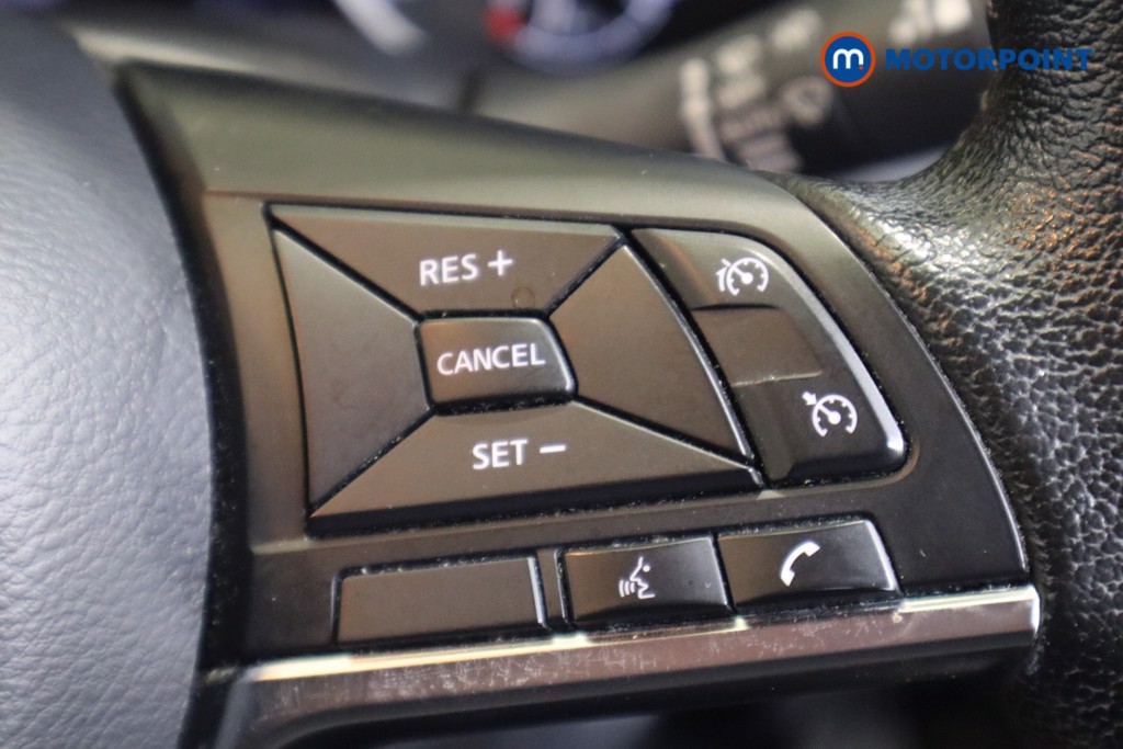 Nissan Juke N-Connecta Manual Petrol SUV - Stock Number (1581162) - 17th supplementary image