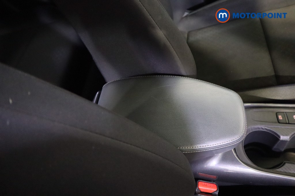 Nissan Juke N-Connecta Manual Petrol SUV - Stock Number (1581162) - 24th supplementary image