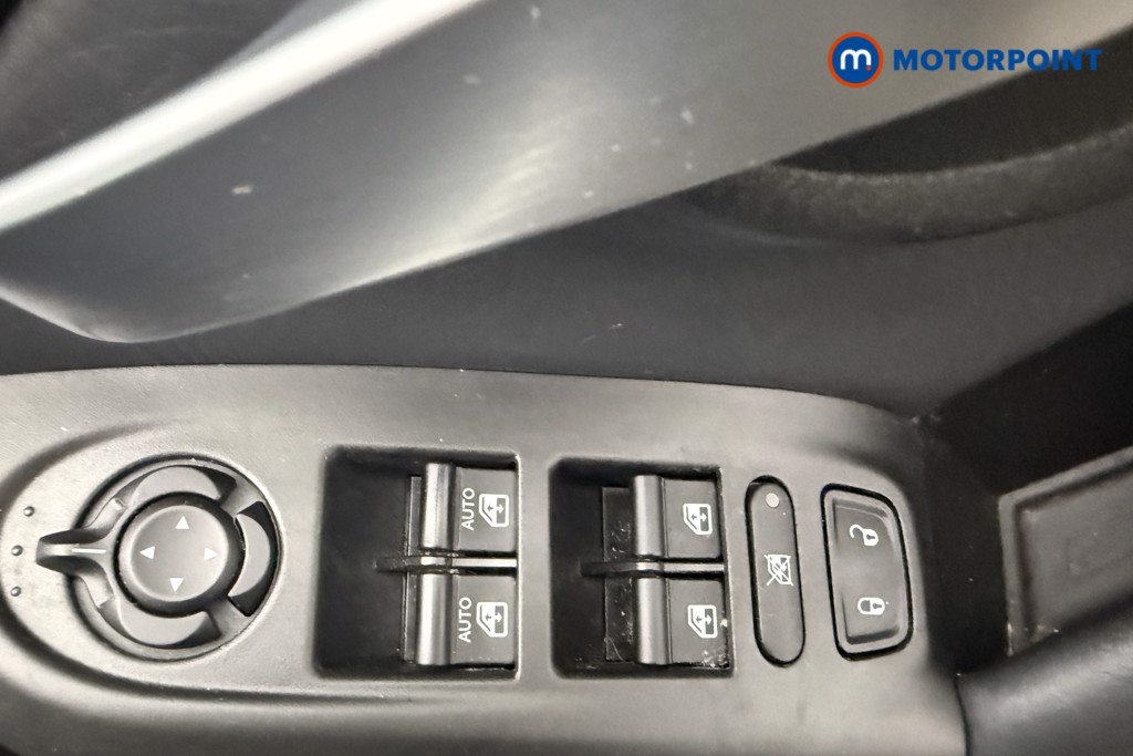 Fiat 500X Cross Manual Petrol SUV - Stock Number (1556702) - 19th supplementary image