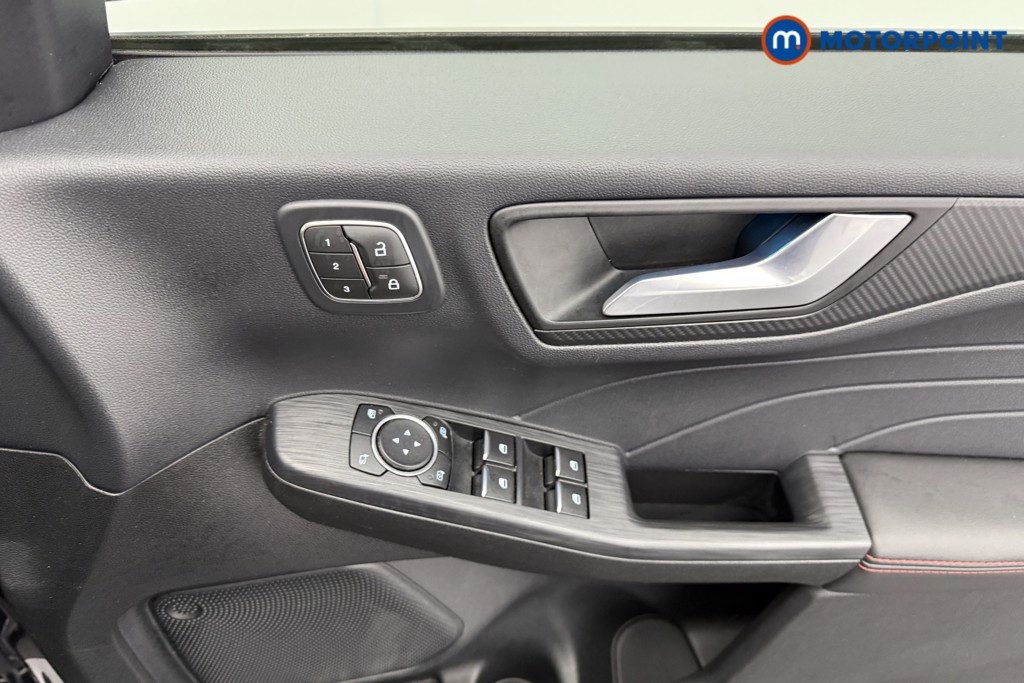 Ford Kuga St-Line Automatic Petrol-Electric Hybrid SUV - Stock Number (1561325) - 15th supplementary image