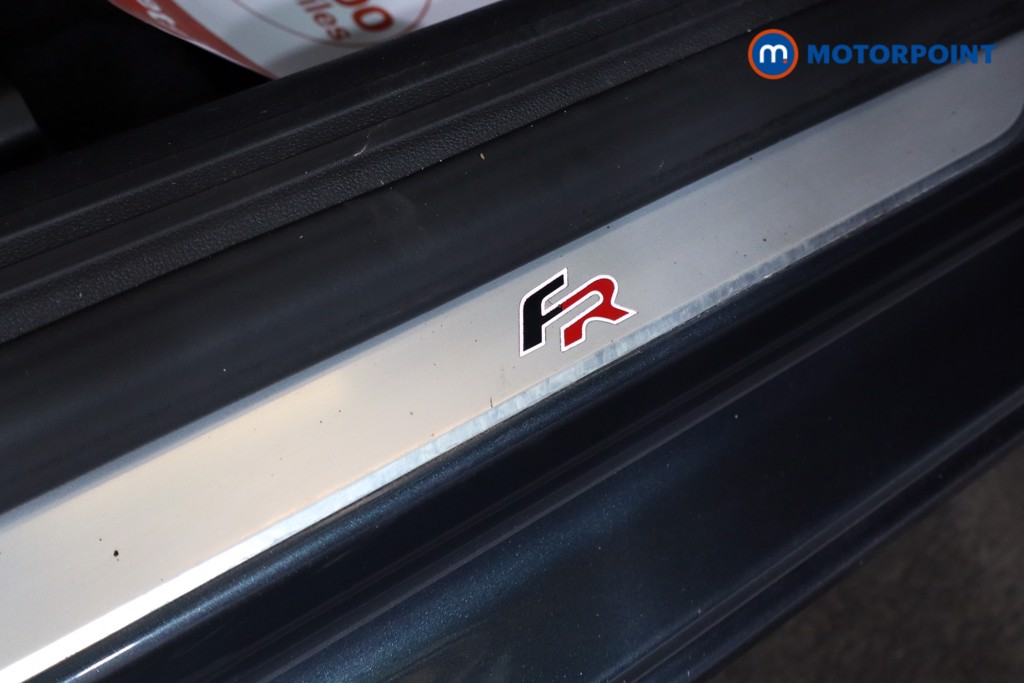 Seat Leon FR Manual Petrol Hatchback - Stock Number (1564304) - 11th supplementary image