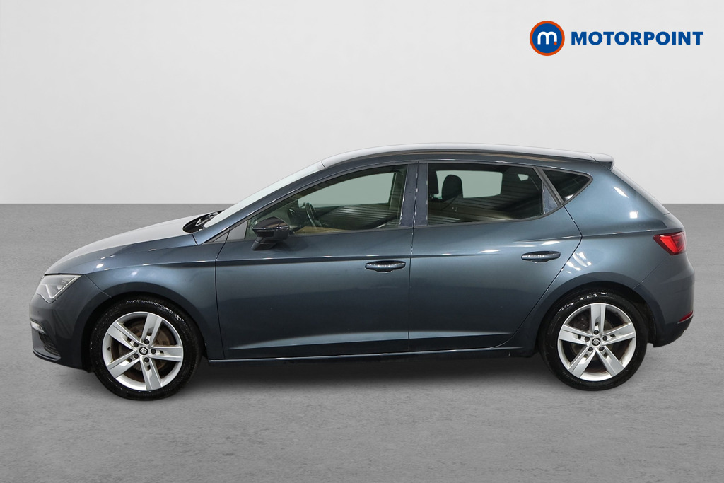 Seat Leon FR Manual Petrol Hatchback - Stock Number (1564304) - Passenger side