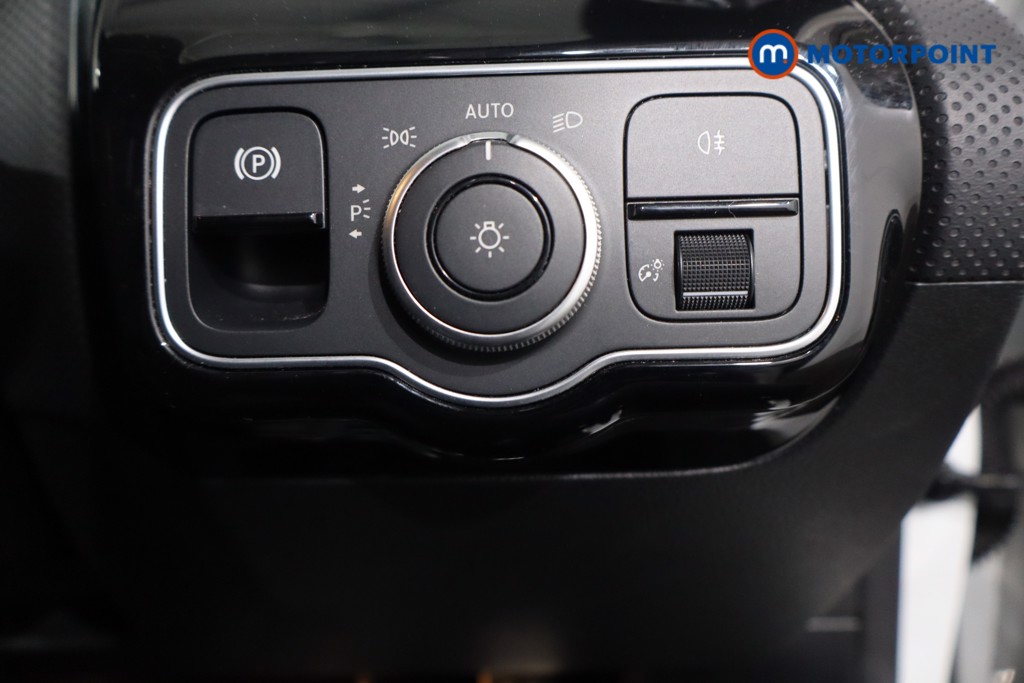 Mercedes-Benz CLA Amg Line Automatic Petrol Coupe - Stock Number (1565792) - 23rd supplementary image