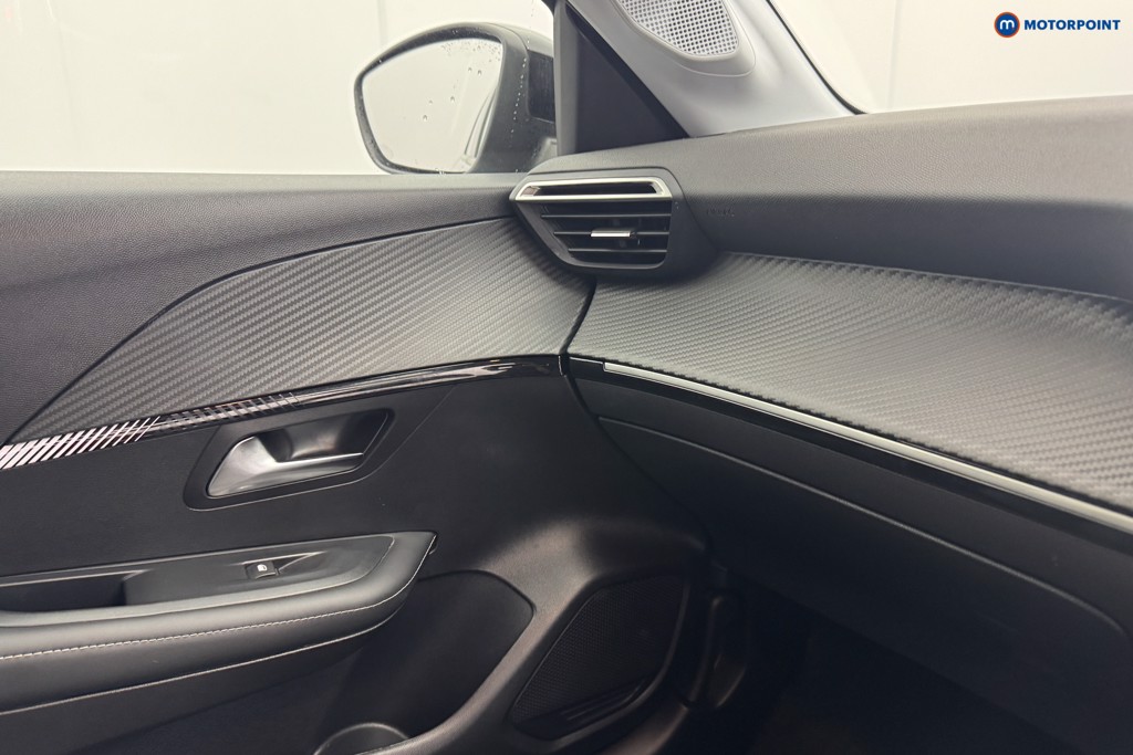 Peugeot 208 Allure Manual Petrol Hatchback - Stock Number (1565886) - 17th supplementary image