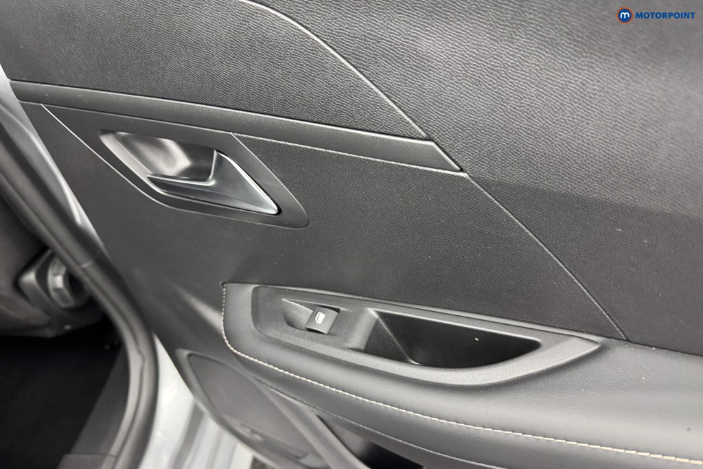 Peugeot 208 Allure Manual Petrol Hatchback - Stock Number (1565886) - 24th supplementary image
