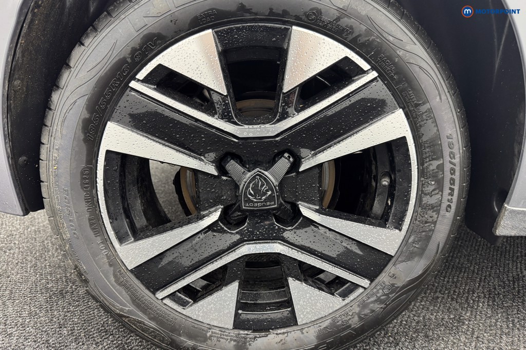 Peugeot 208 Allure Manual Petrol Hatchback - Stock Number (1565886) - 32nd supplementary image