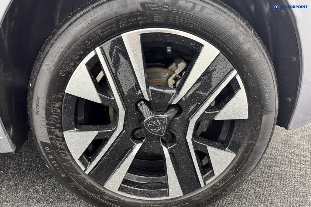 Peugeot 208 Allure Manual Petrol Hatchback - Stock Number (1565886) - 35th supplementary image