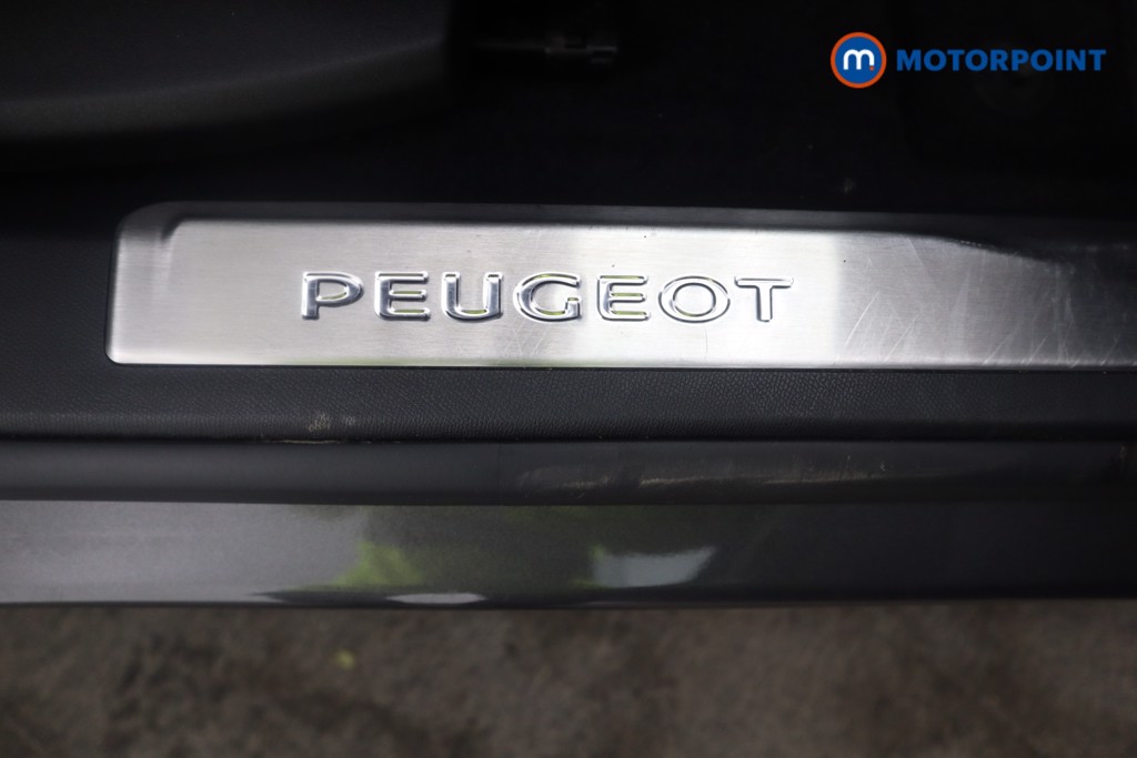 Peugeot 5008 Allure Premium-Plus Automatic Diesel SUV - Stock Number (1566029) - 18th supplementary image